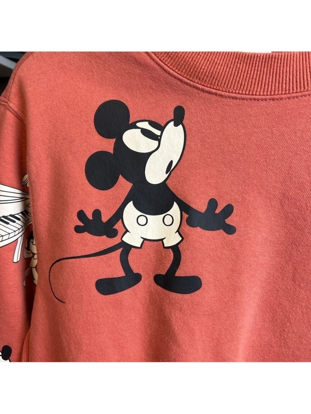 Disney Mickey and Minnie Mouse Vintage-Style Clay Oversized Pullover Sweatshirt - Picture 4 of 7